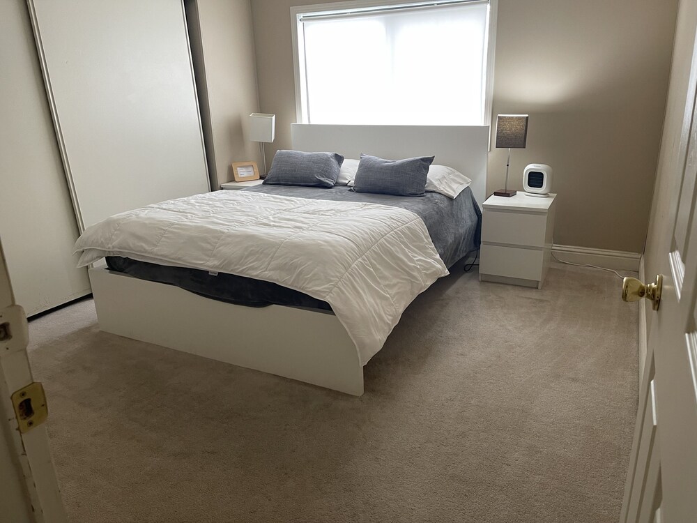 Country living by the lakes La Grange Vrbo