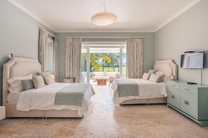 4 bedrooms - Family Fun Villa at Punta Cana Resort (Punta Cana)