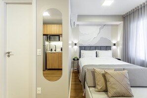 Studio, 1 lit double (24) | Literie hypoallergénique, décoration personnalisée, Wi-Fi gratuit