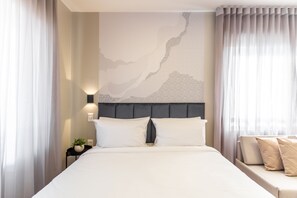 Studio, 1 Double Bed with Sofa bed | Hypo-allergenic bedding, individually decorated, free WiFi, bed sheets - Charlie JP Redenção Cidade Baixa (Porto Alegre)