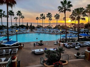 Outdoor pool - NEWPORT COAST VILLA NEAR CRYSTAL COVE BEACH (Newport Beach)