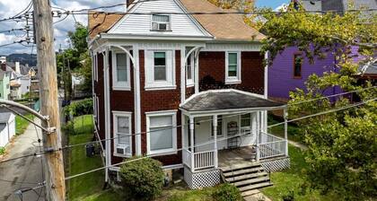 Crow's Nest Crash-Pad