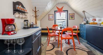 Crow's Nest Crash-Pad