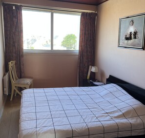 1 Schlafzimmer, Bügeleisen/Bügelbrett, Reisekinderbett, WLAN