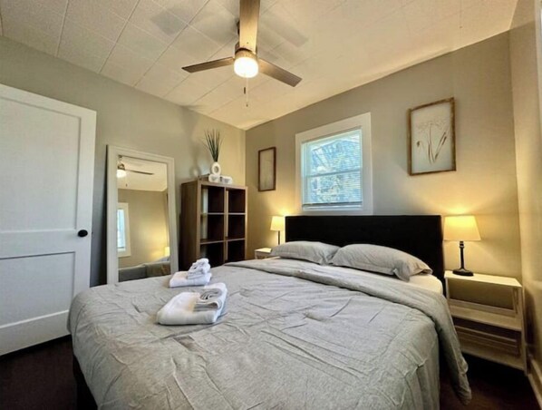 1 bedroom, desk, iron/ironing board, free WiFi