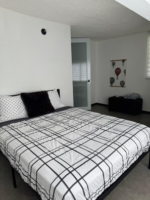 3 Schlafzimmer, Bügeleisen/Bügelbrett, kostenloses WLAN, Bettwäsche