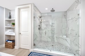 Shower, towels