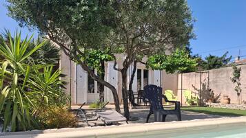 Enceinte de lâhĂ©bergement