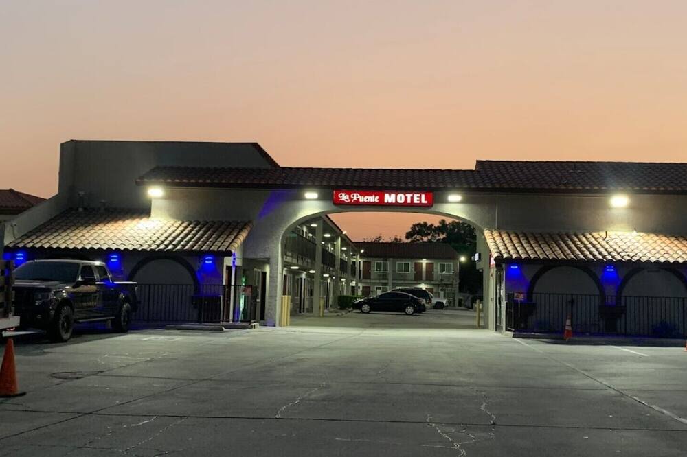La Puente Inn