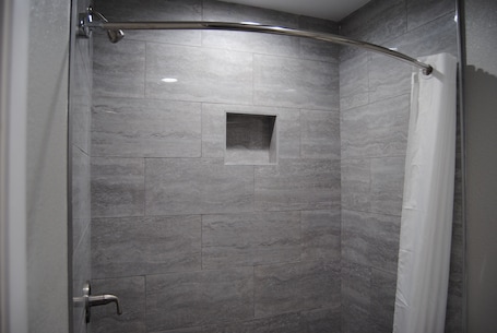 Salle de bain. La Puente Inn