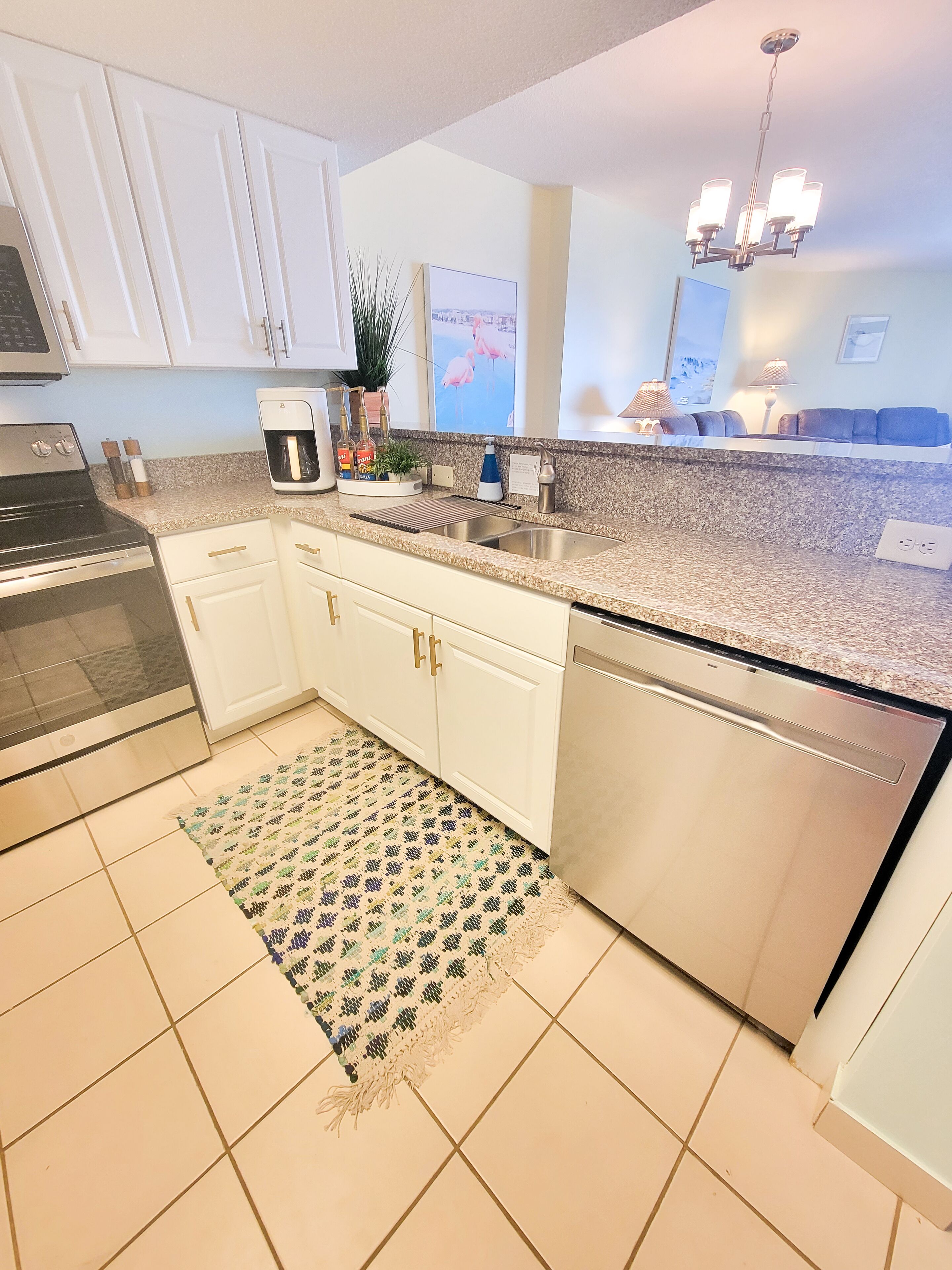 There's a Place on Ocean Avenue - 3Bedroom Ocean View Condo