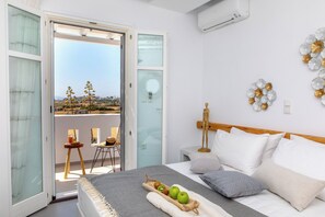 Deluxe Villa, 3 Bedrooms, Private Pool, Sea View | 3 bedrooms, individually furnished, desk, blackout curtains - Argana Villa Naxos (Naxos)