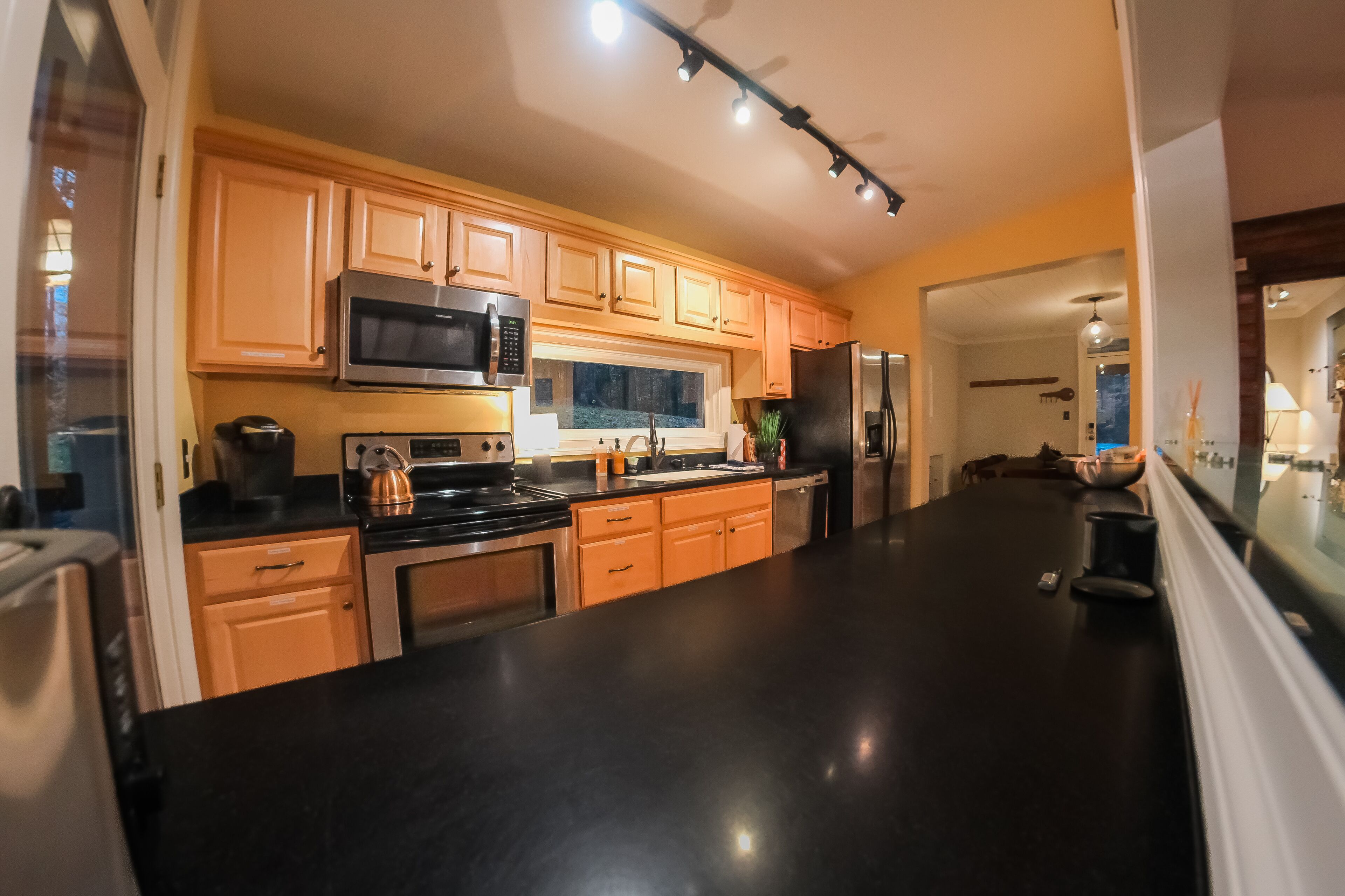 Cherokee Logger's Cabin on The James~15 min to DT!