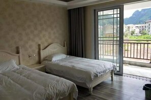 Room - Xinchang Yunqi Small Building House (Xinchang)