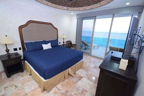 3 bedrooms, desk, iron/ironing board, WiFi