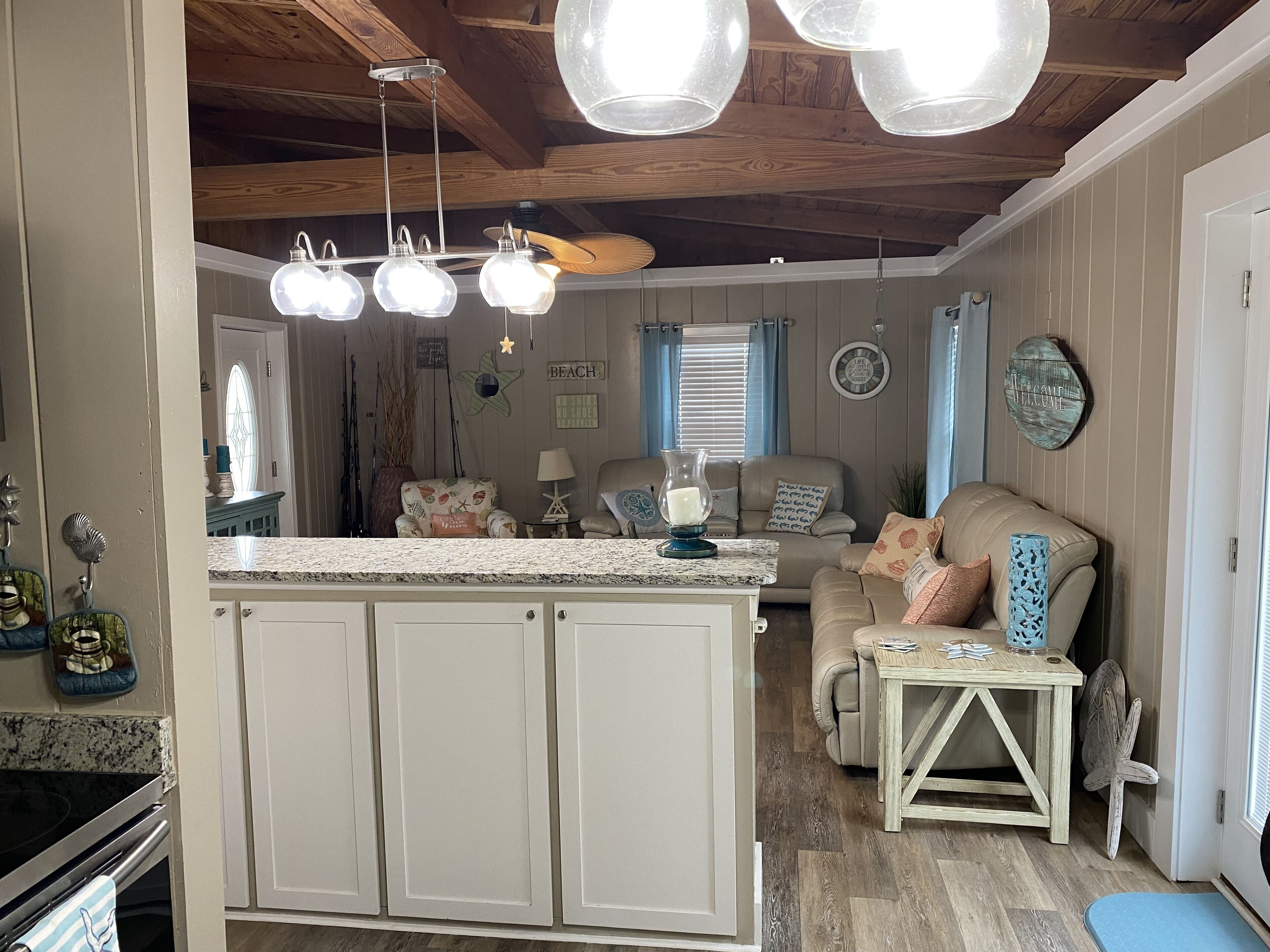 Recently renovated house just steps from the beach 