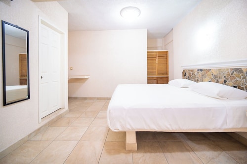 HOTEL PENÍNSULA Salina Cruz