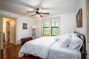 3 camere, ferro/asse da stiro, Wi-Fi gratuito, lenzuola