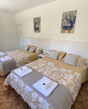 3 多间卧室、隔音、熨斗/熨衣板、旅行婴儿床