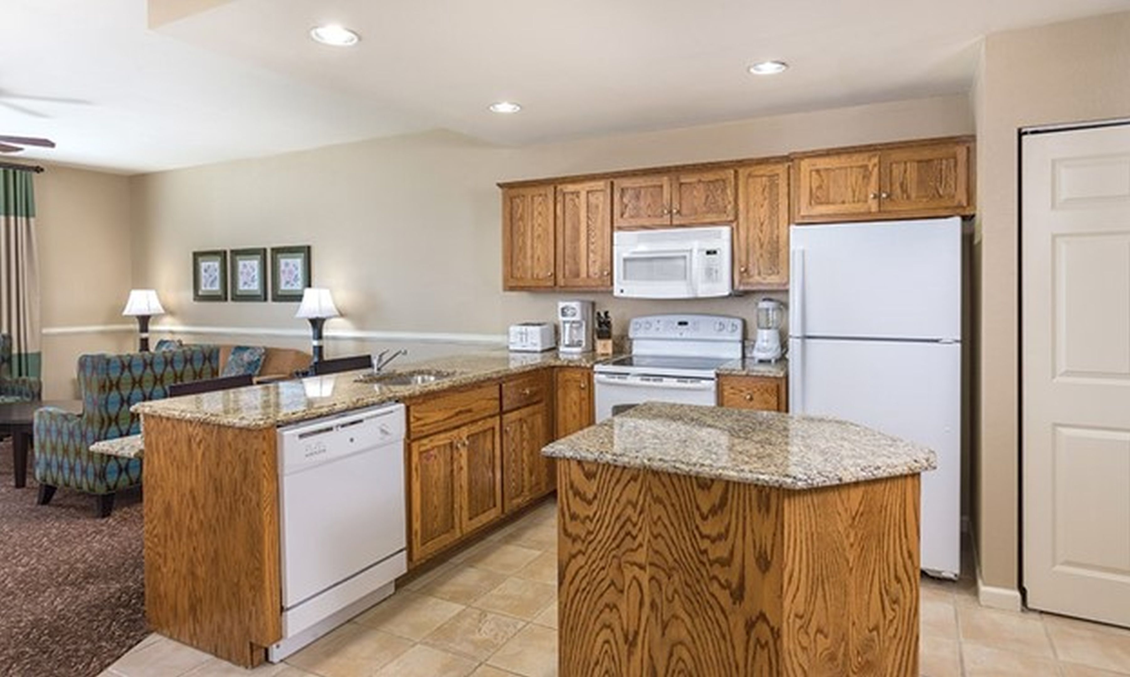 Spacious Governor's Green 1 Bedroom Condo - Family Friendly Resort & Spa