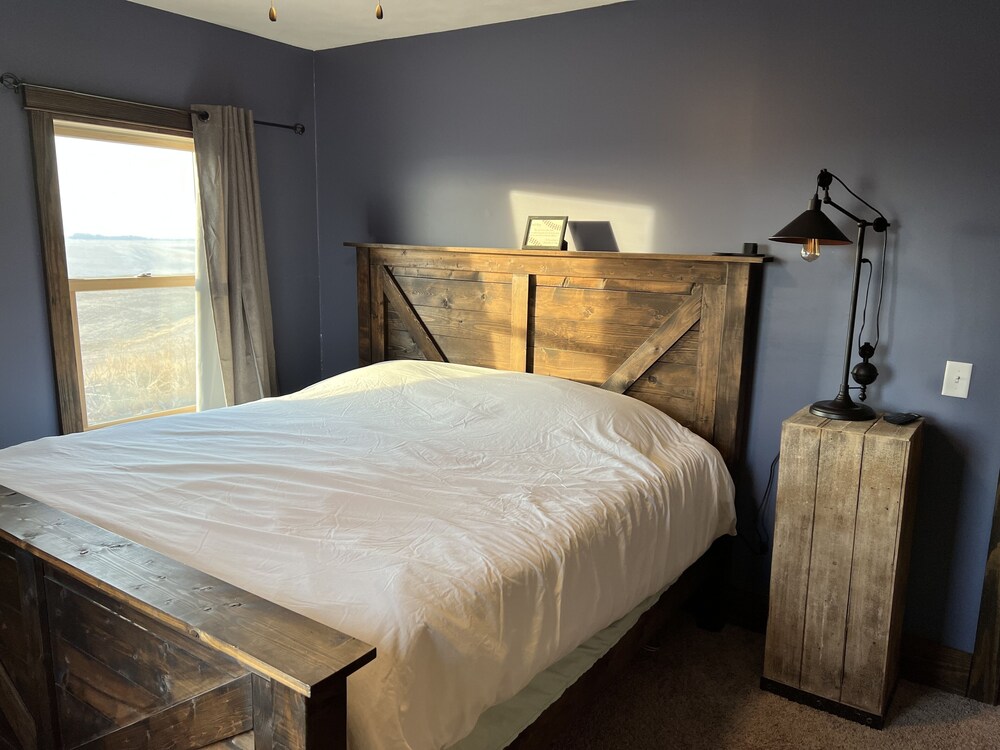Seward Nebraska FarmGym, Fire Pit, Pool, Sauna Seward County Vrbo