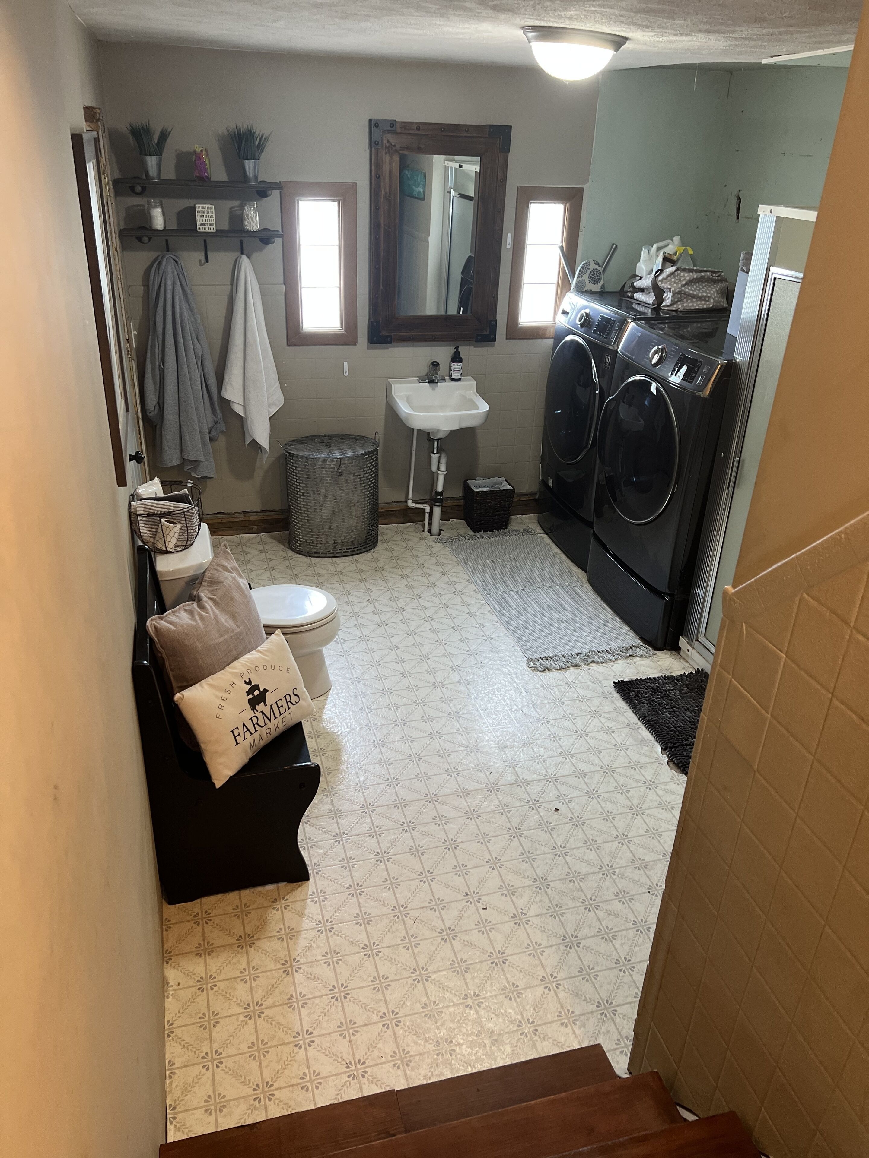 Seward/Concordia/Huskers/Lincoln/Country/Gym/Pool/Sauna/Peaceful/Farmhouse