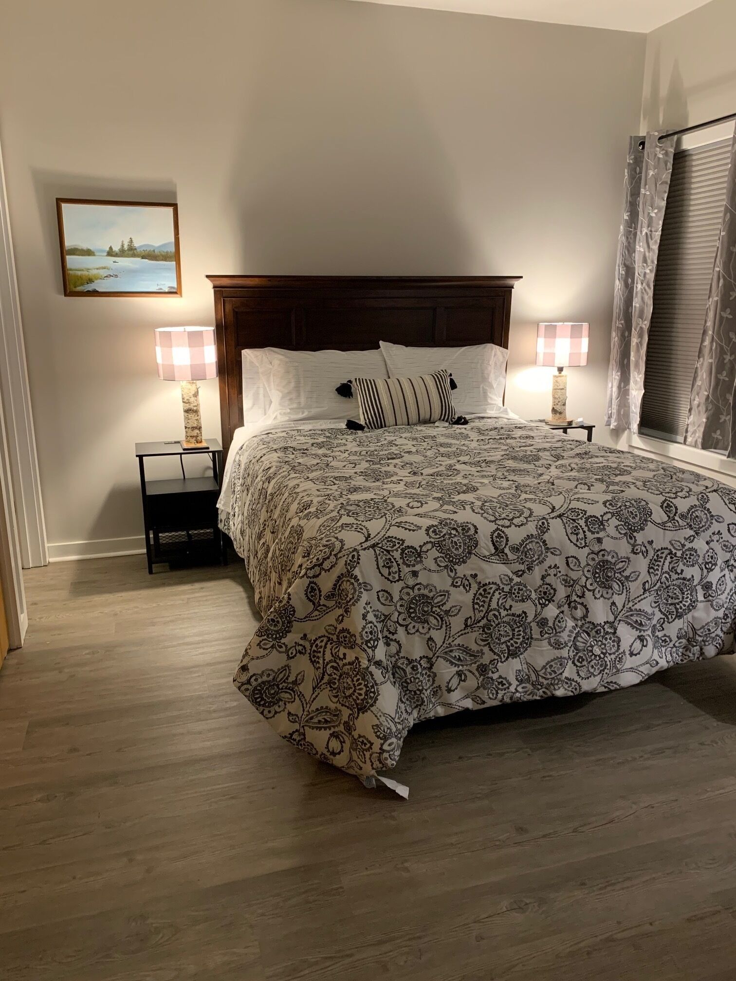 3 多间卧室、办公桌、熨斗/熨衣板、免费 WiFi