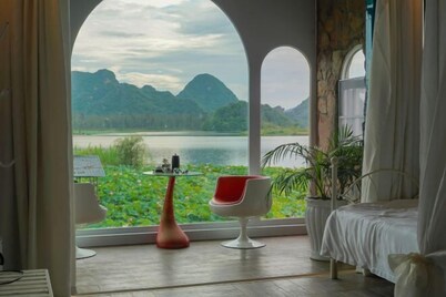 Home on the Cloud, Sky Land, Lake View B&B