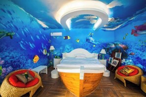 Unclassified image, 4 of 55, button - Home on the Cloud, Sky Land, Lake View B&B (Qiubei)
