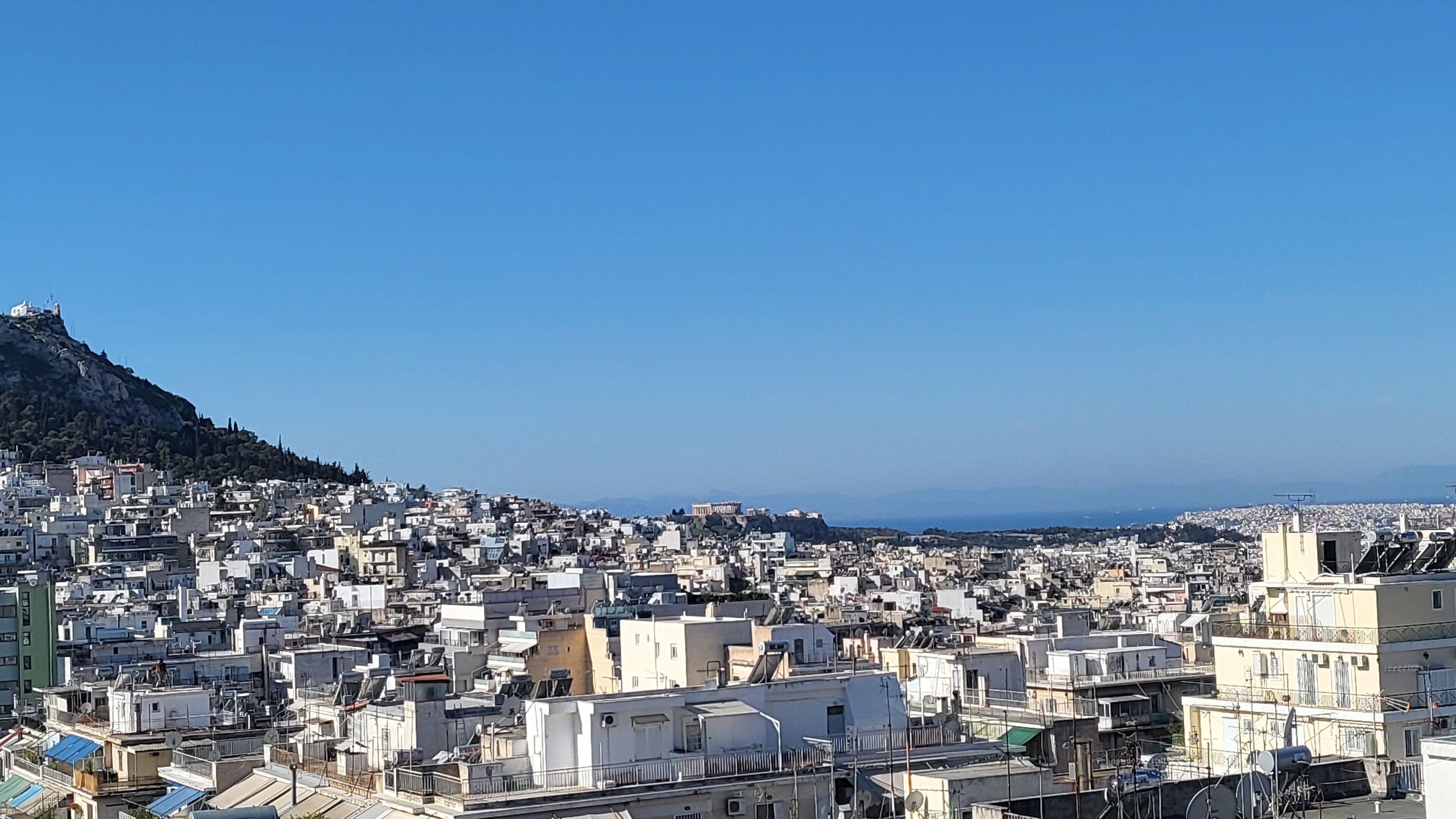 Rooftop studio with Acropolis and sea view