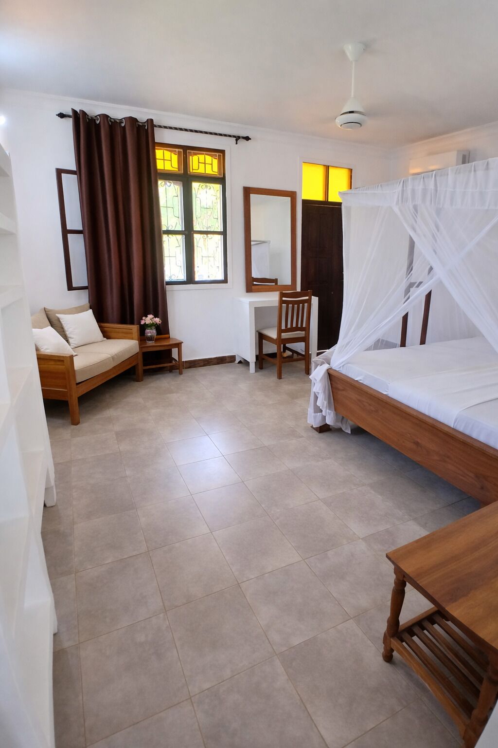 One- Bedroom Bungalow- Garden View