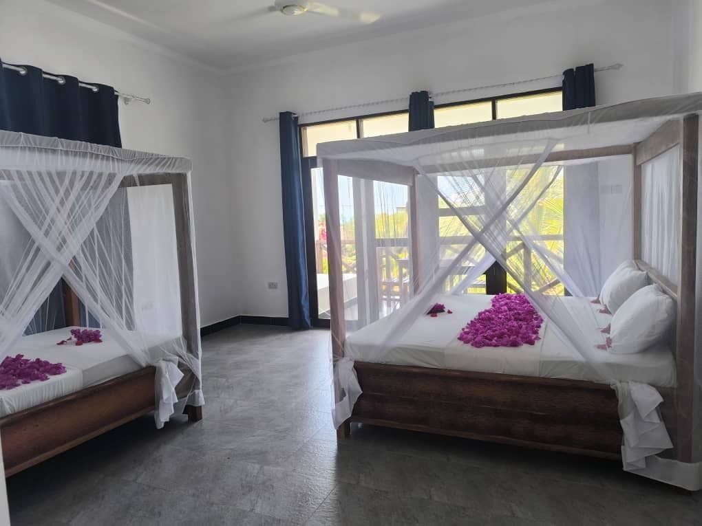 Deluxe Double- Sea View | Minibar, in-room safe, desk, laptop workspace