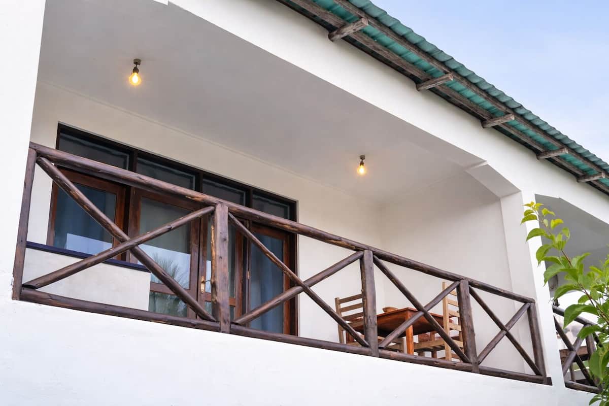 Triple Room - Garden View | Balcony