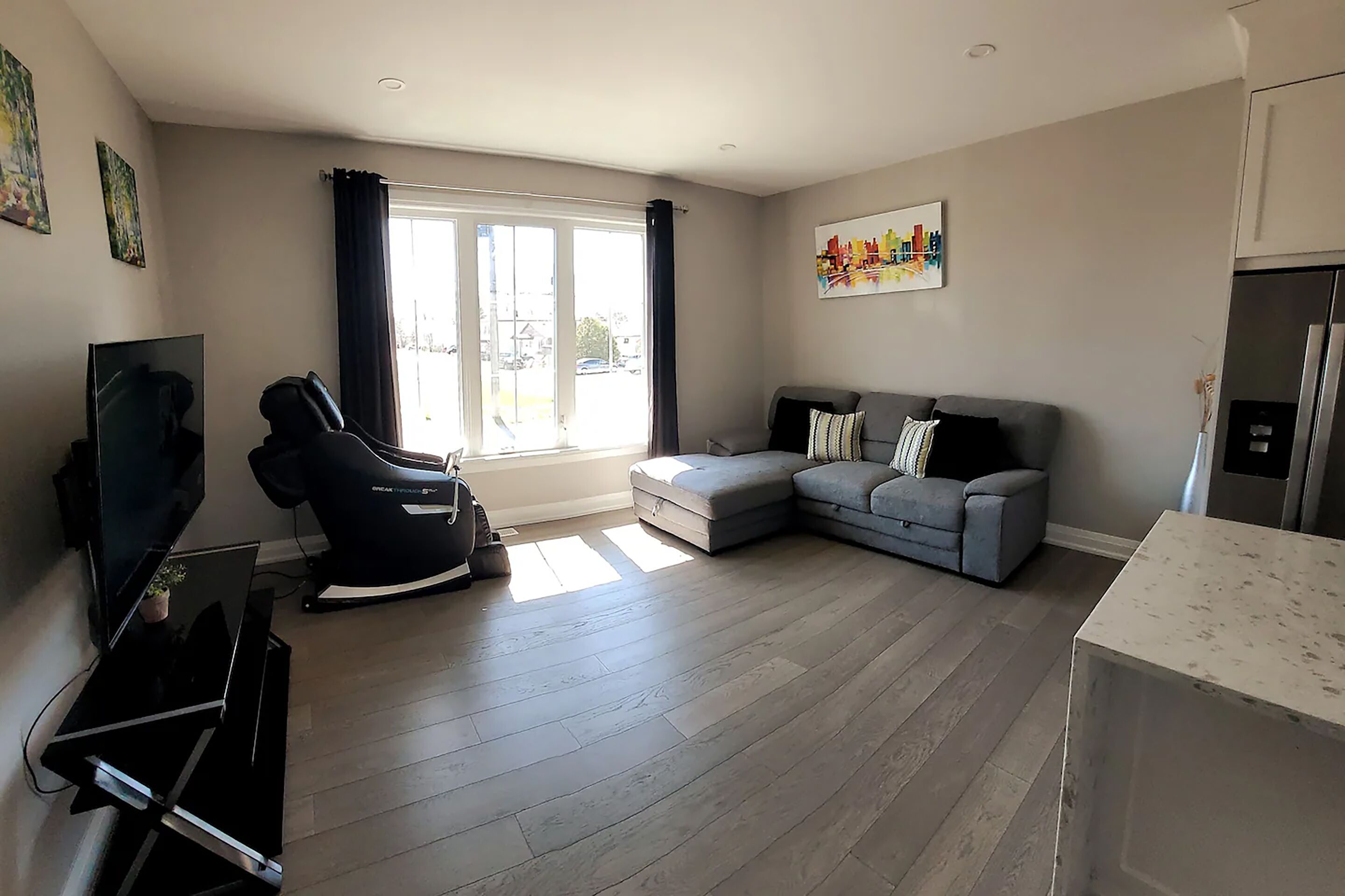 5 Minutes Nickel Beach/ Large Deck/ Family Atmosphere| Wineries| Niagara Falls