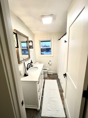 風筒、提供毛巾、番梘、洗頭水