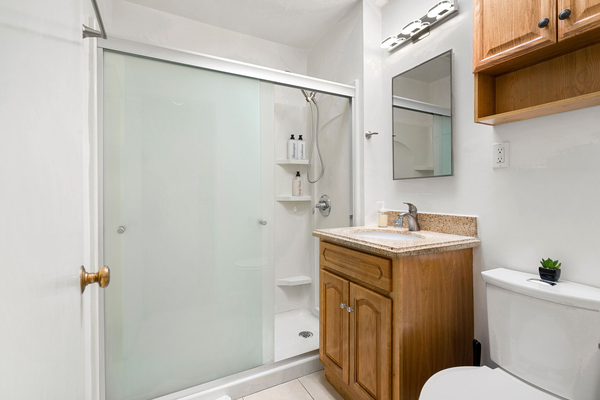 Cozy 2BR Home Near SFO w Private Parking