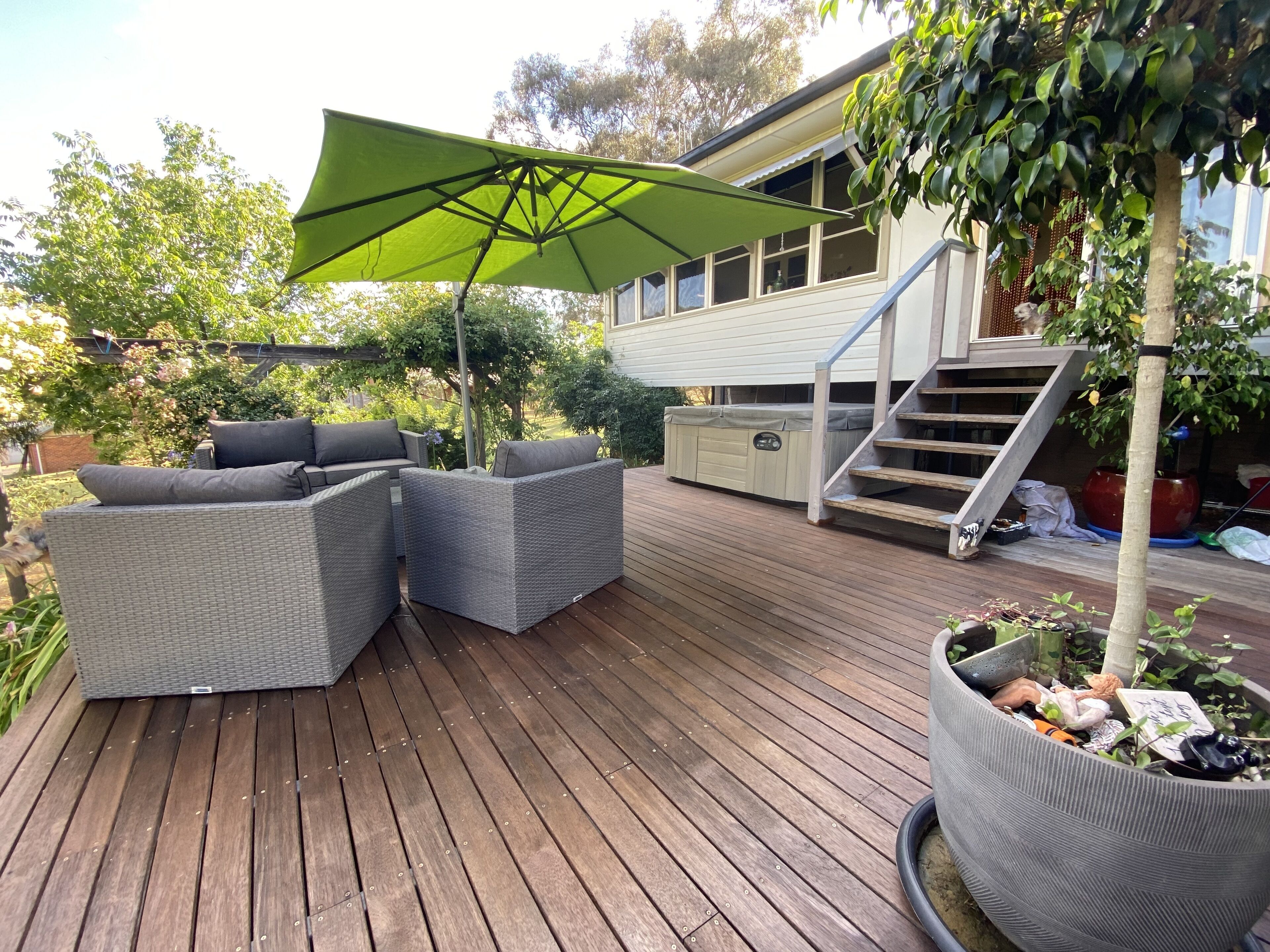 Welcome to Canowindra Country Cottage