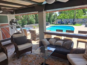 Terrace/patio - Amazing Pool, Spa, and Outdoor Entertainment Center (Las Vegas)