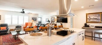 Amazing Pool, Spa, and Outdoor Entertainment Center