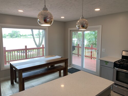 Best CWS spot around! Great for groups-family. Closest location and on  A LAKE!