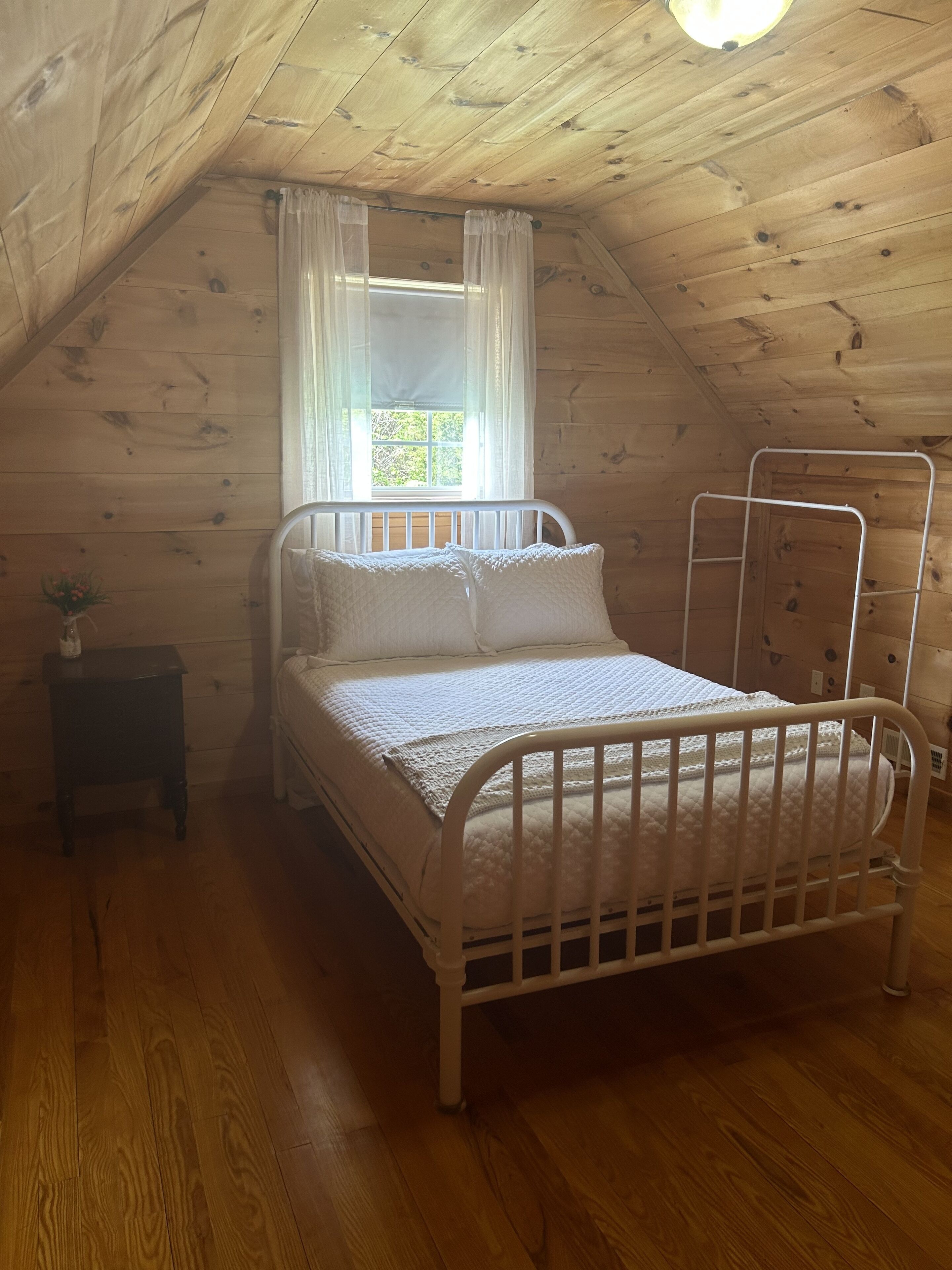 Good Hope Cottage- Amish Country / fire pit