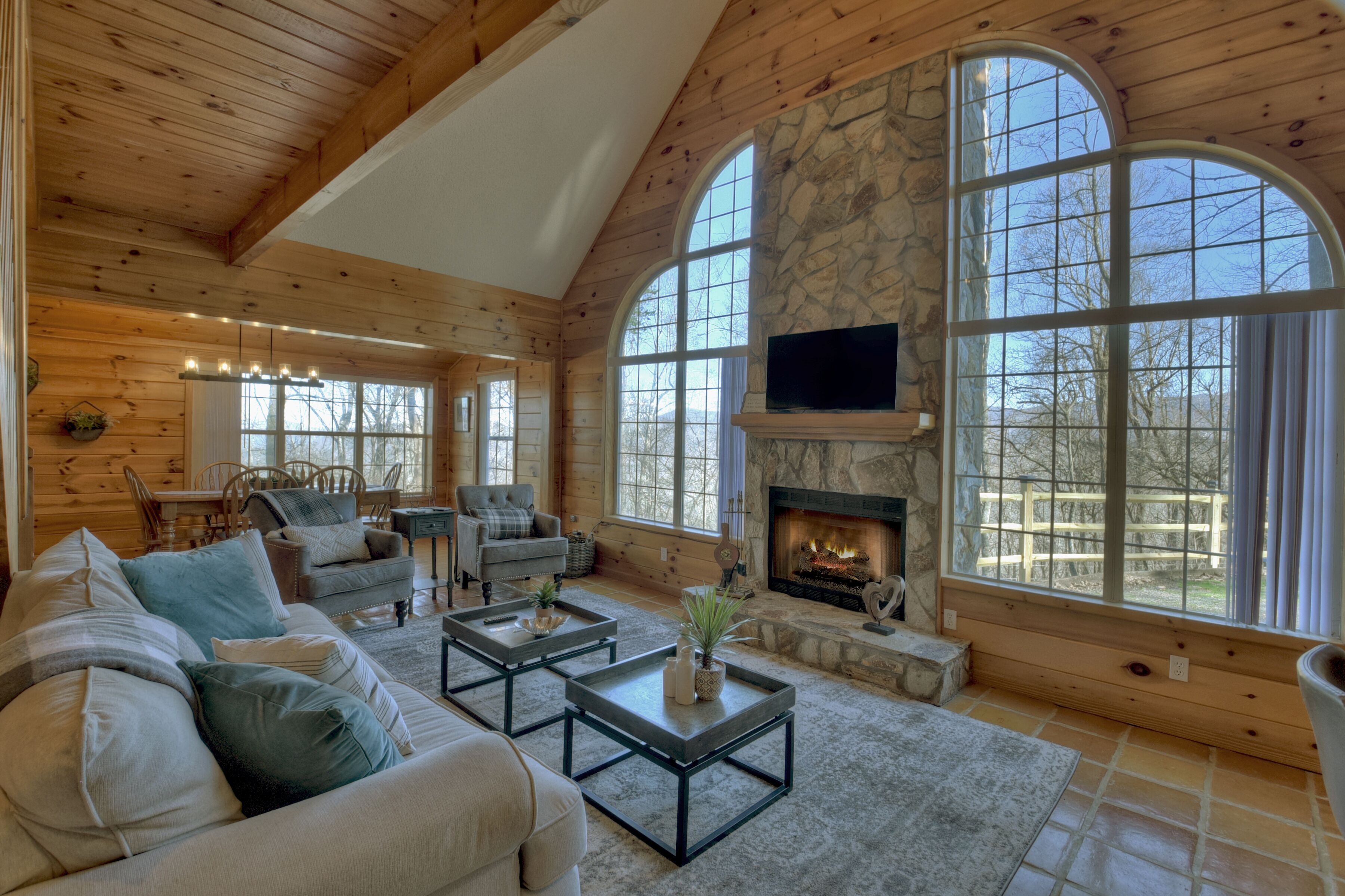 Mountain Retreat Adventure&Natural Beauty Await Close To DT Ellijay Pool Access