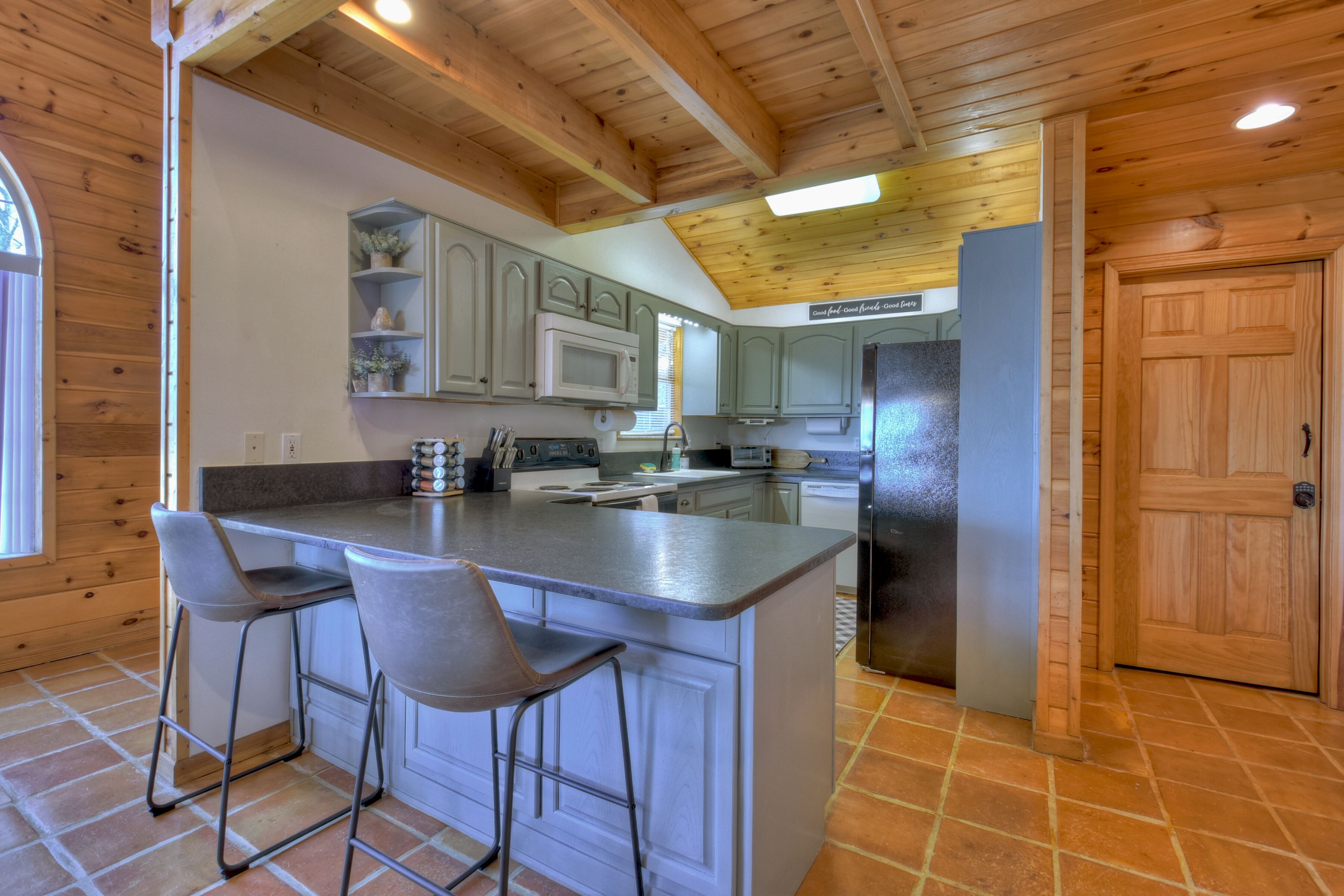 Mountain Retreat Adventure&Natural Beauty Await Close To DT Ellijay Pool Access