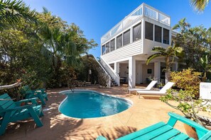 Unclassified image, 4 of 50, button - Sugarloaf Bay Retreat: Tropical Canal Front 3BR Home, Private Pool, Open Water Views & Boat Dockage! (Sugarloaf Key)