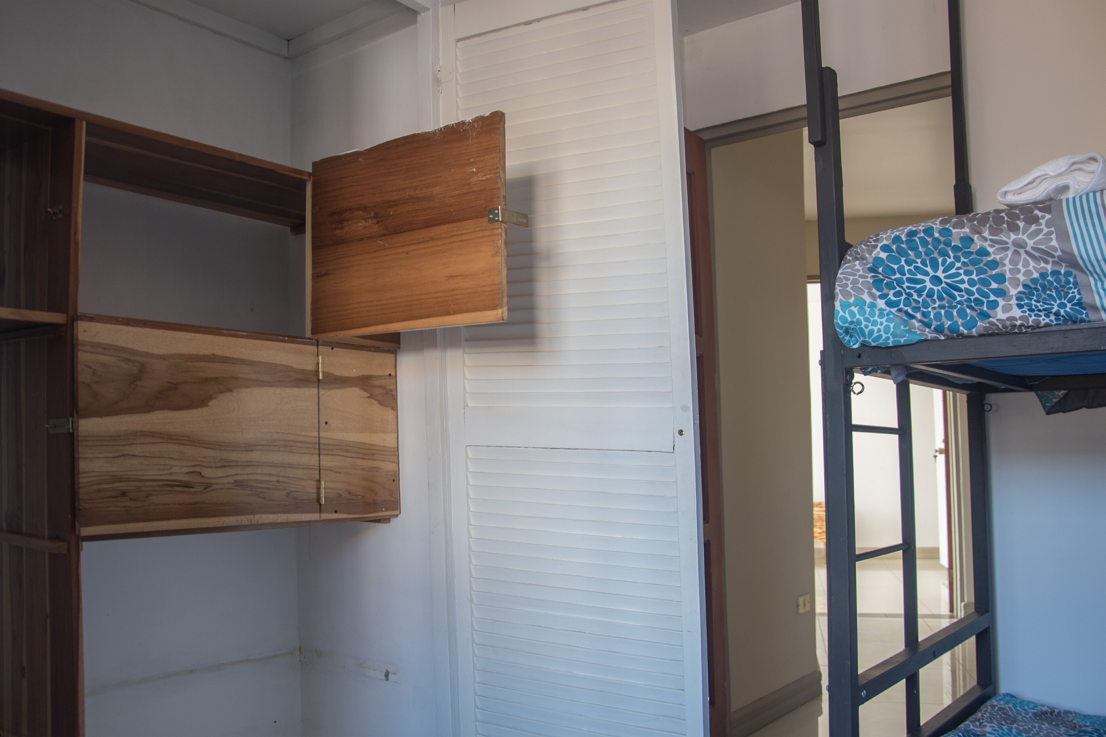 Photo - Las Carmelas, Airport Juan Santamaría, Alajuela, San José