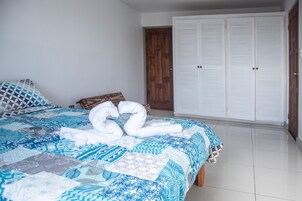 Quarto | Roupas de cama premium, edredons de pluma, individualmente mobiliados