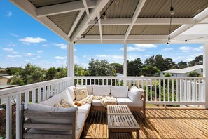 Property grounds - Renovated open planned living sun drenched house in Cape Woolamai (Cape Woolamai)