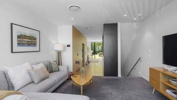 TV, offices