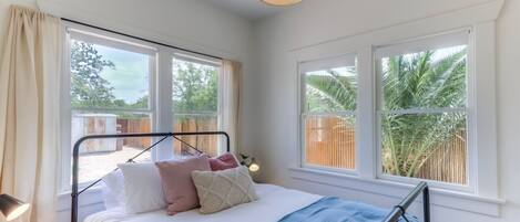2 bedrooms, free WiFi, bed sheets