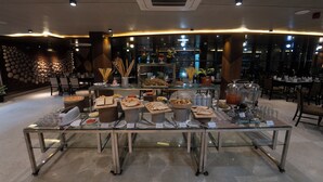 Termasuk sarapan bufet setiap hari 